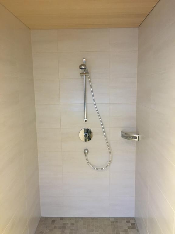 Haus Katharina Apartment Schnepfau Стая снимка