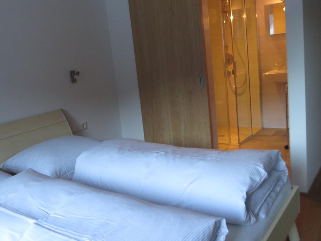 Haus Katharina Apartment Schnepfau Екстериор снимка