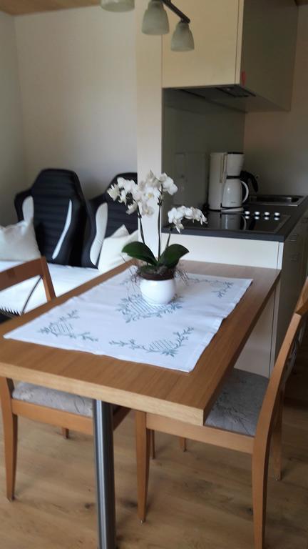 Haus Katharina Apartment Schnepfau Екстериор снимка
